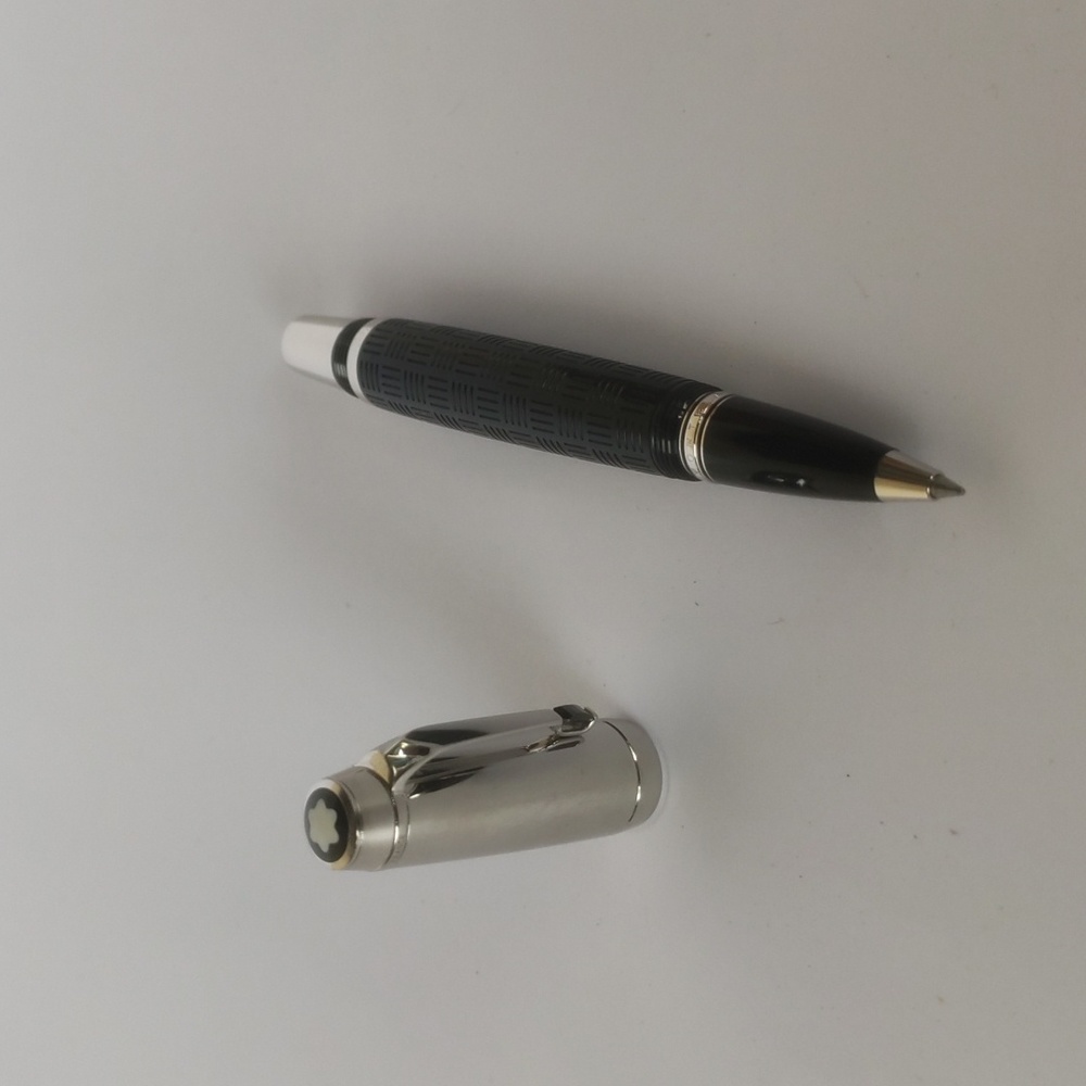 Mont Blanc Boheme Roller Ball Pen - Picture 4 of 7